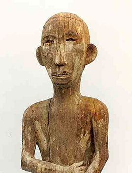 16: Wood Sculpture (Hampatong)